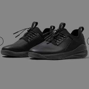 NEW | Clove Nursing Shoes | Clove Women’s Classic Shoe | All Black Nursing Shoe
